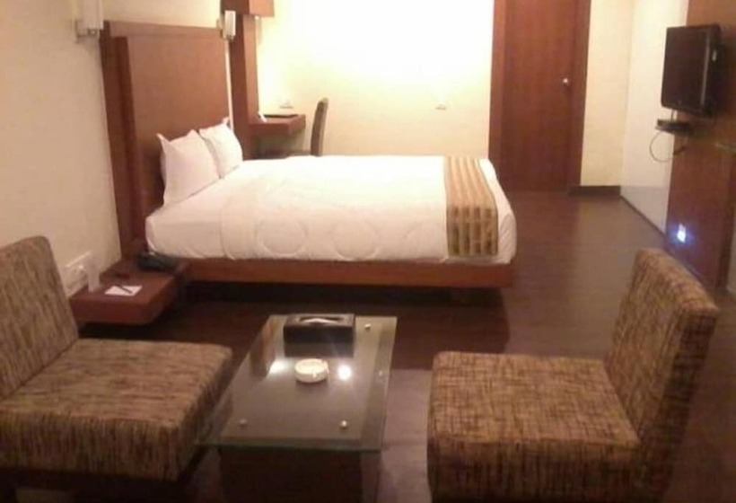 Hotel Pipul Utkal Continental