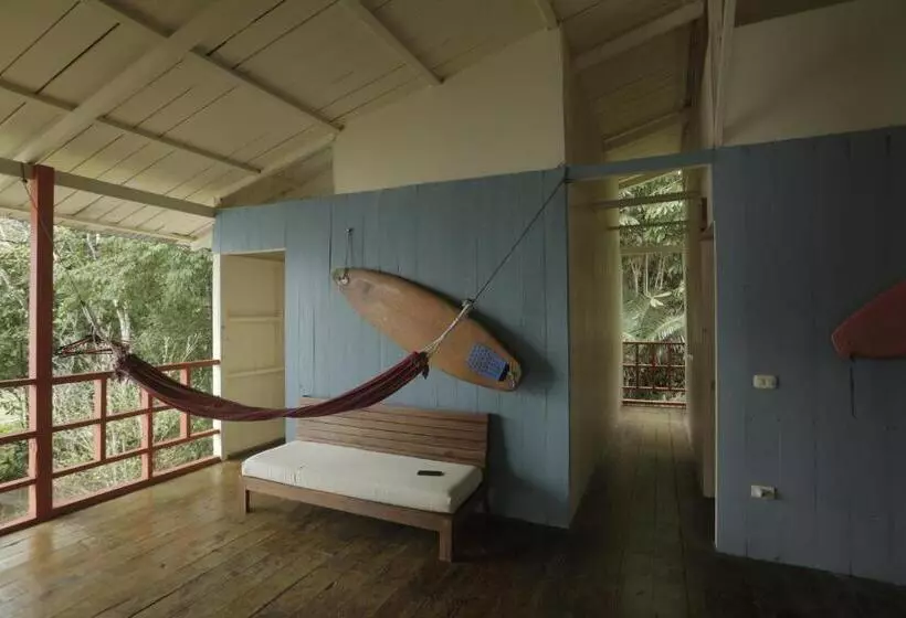 ペンション Choibana Ecolodge