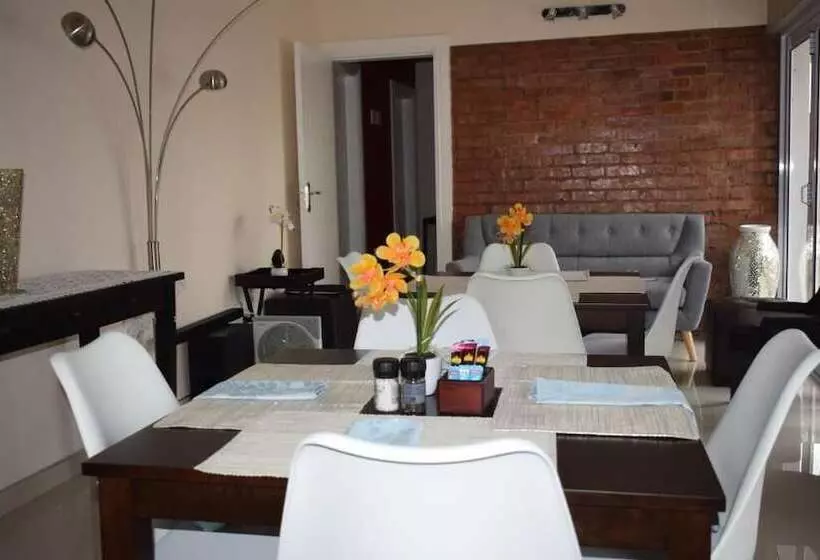 Majatalo Dei Gratia Guesthouse