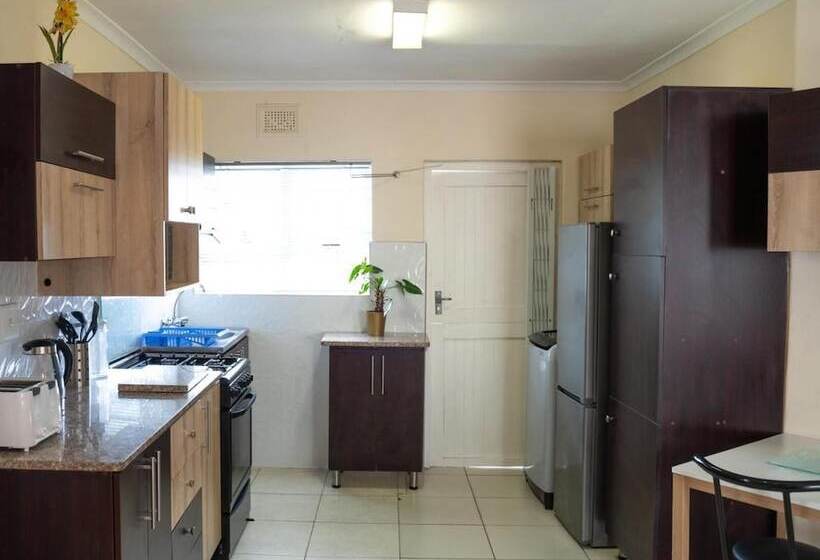 פנסיון Dei Gratia Guesthouse