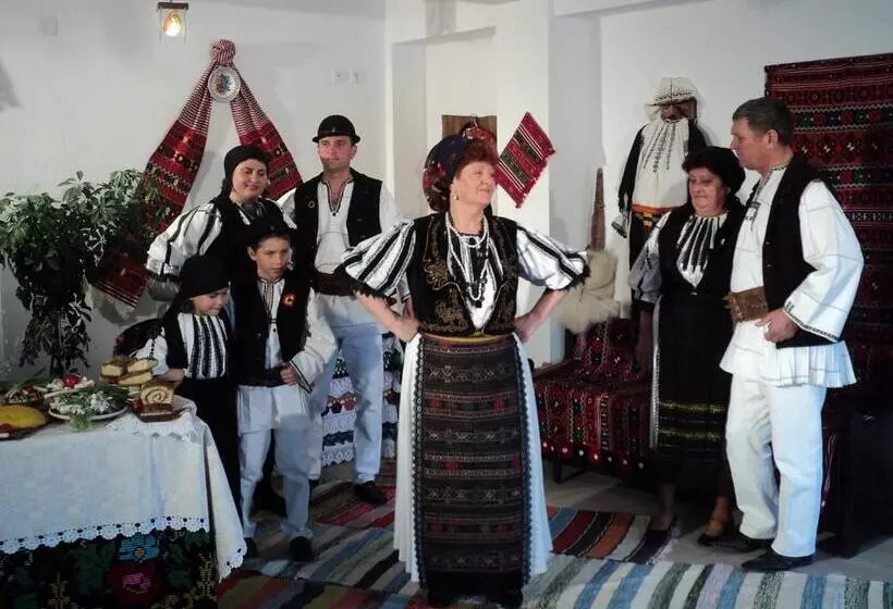 Majatalo La Curtea Porumbaceana