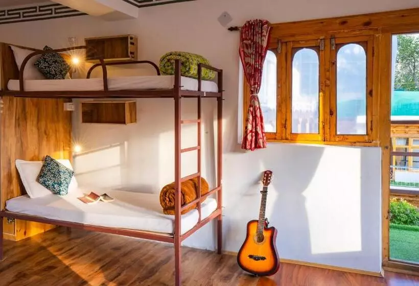 Pensione Rainbow Hostelier