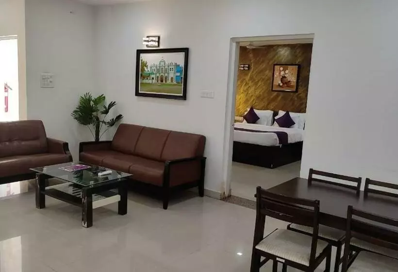 هتل Vits Select Daman