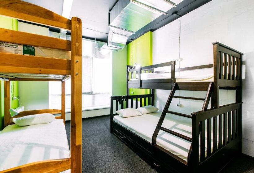 Happy Hostel Kiev