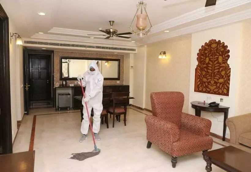 Hotelli Shree Vallabh Vilas Lords Plaza Nathdwara   Pure Veg