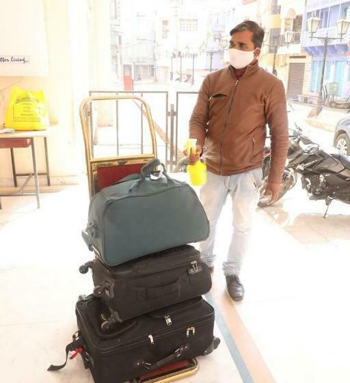 ホテル Shree Vallabh Vilas Lords Plaza Nathdwara   Pure Veg