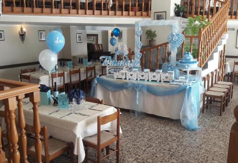 בית מלון כפרי Albergo Ristorante Giuliana