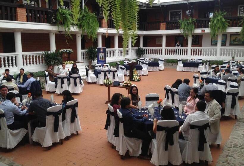 בית מלון כפרי Y Hosteria Natabuela