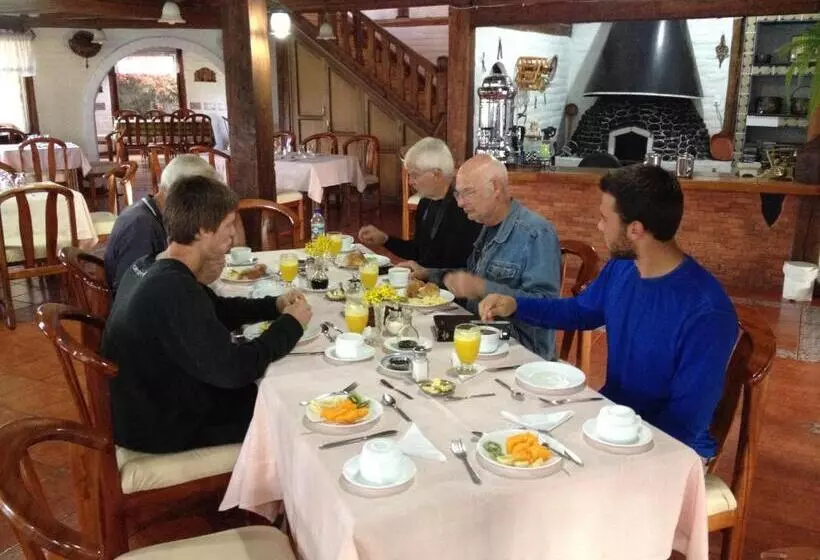 Hotelli Y Hosteria Natabuela