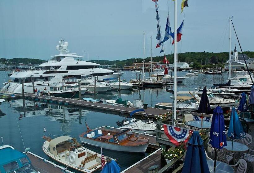 הוסטל Browns Wharf Inn