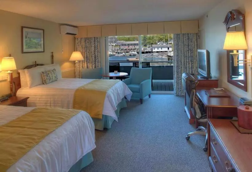 ユースホステル Browns Wharf Inn