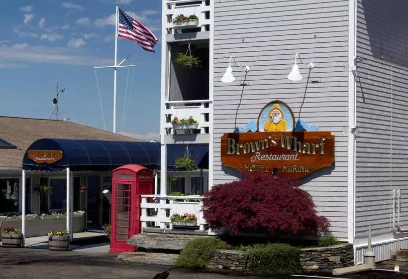 ユースホステル Browns Wharf Inn