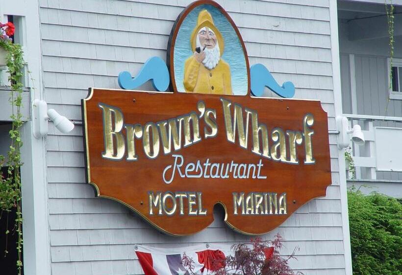 הוסטל Browns Wharf Inn