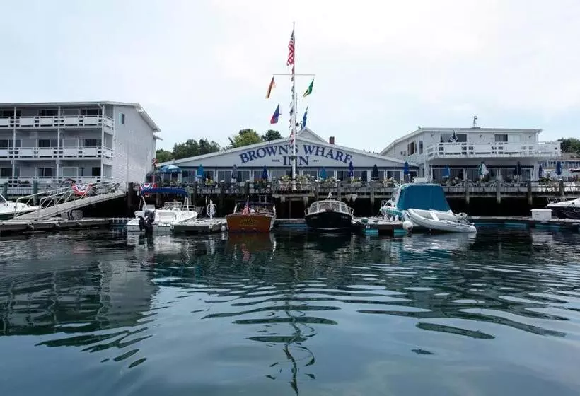 ユースホステル Browns Wharf Inn