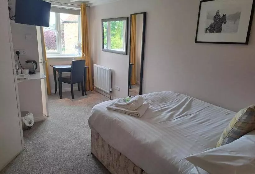 Retkeilymaja The Countryman’s Inn