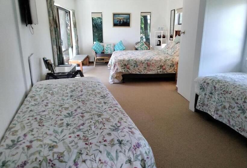 Ashcroft Gardens Bed & Breakfast