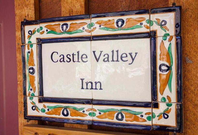 צימר Castle Valley Inn