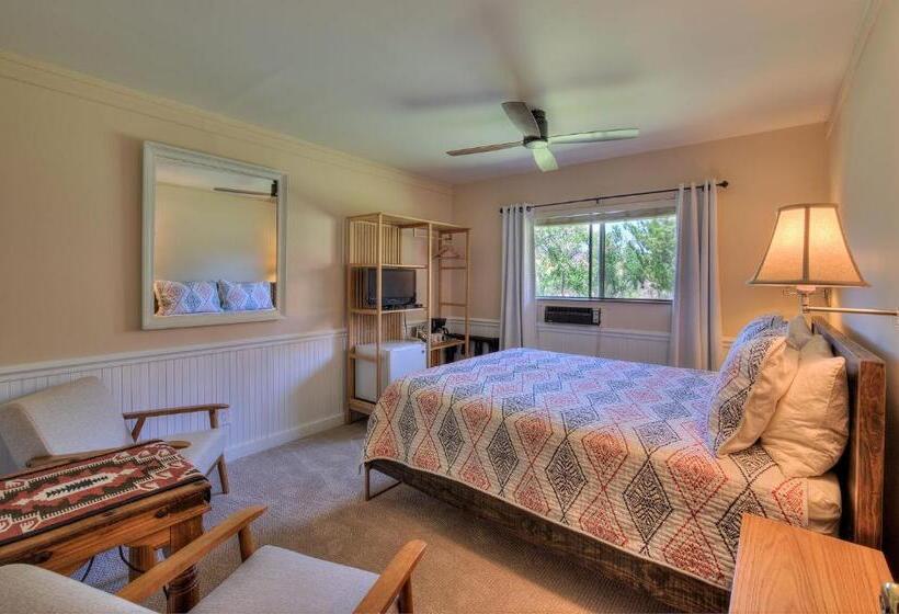 צימר Castle Valley Inn