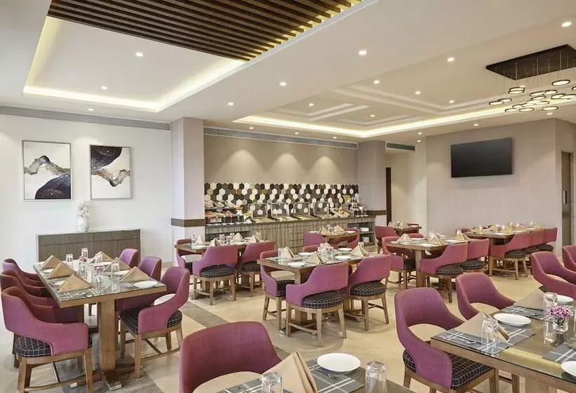 Click Hotel Aurangabad