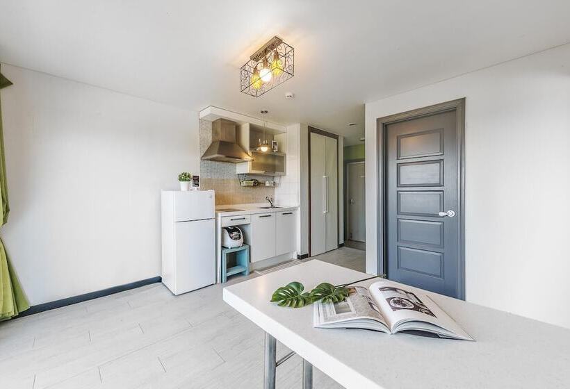 Ganghwa Rodemhouse Pension