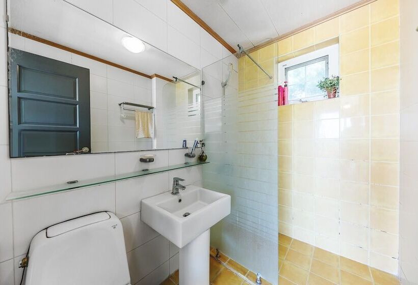 Ganghwa Rodemhouse Pension