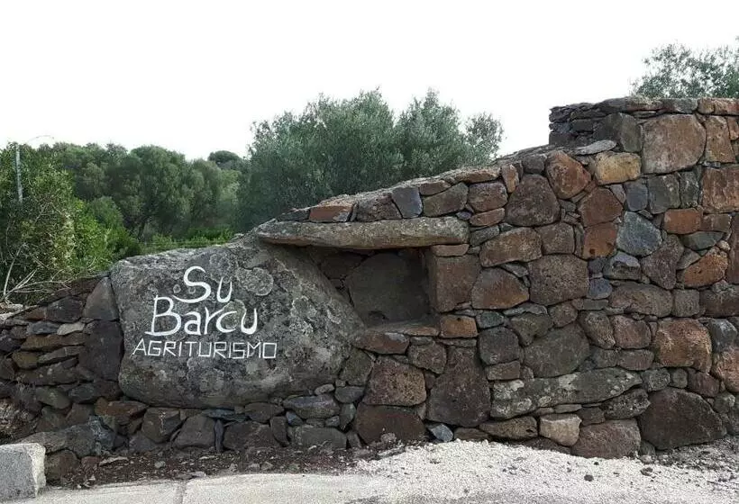 ホテル Agriturismo Su Barcu