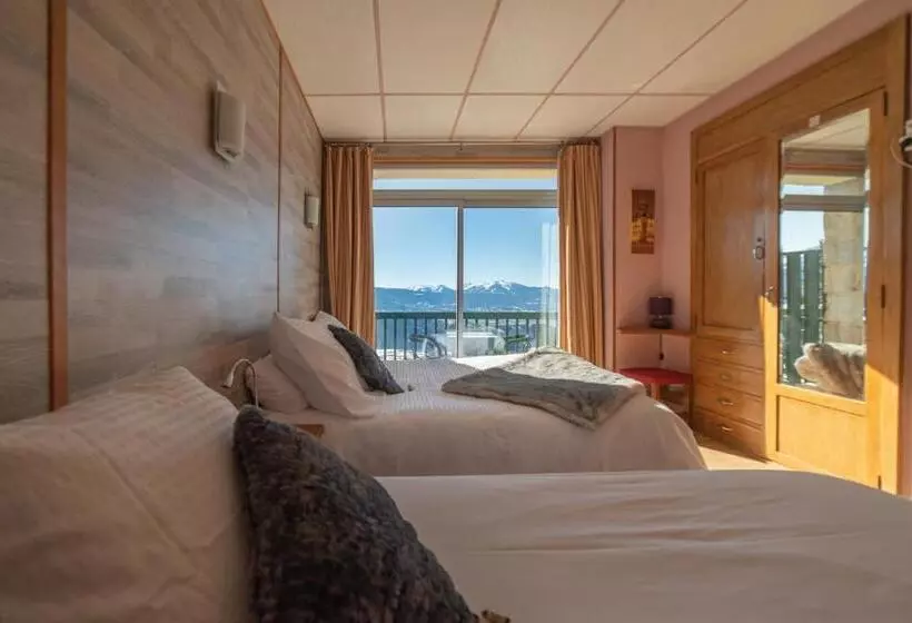 ホテル Des Pyrénées