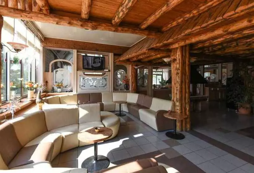 ホテル Des Pyrénées