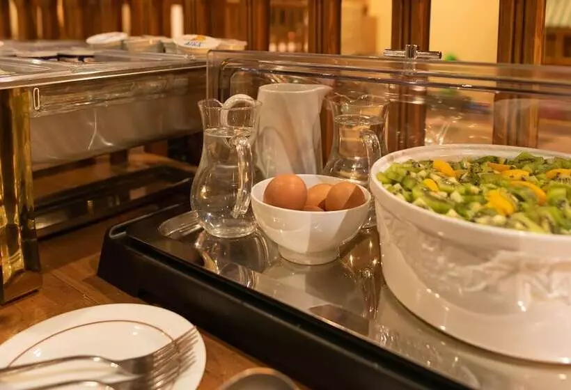 ホテル Des Pyrénées