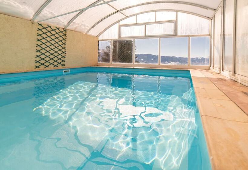 בית מלון כפרי Des Pyrénées