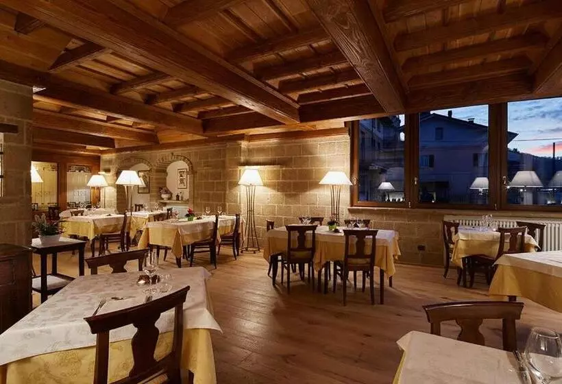 ホテル Ristorante Da Politano