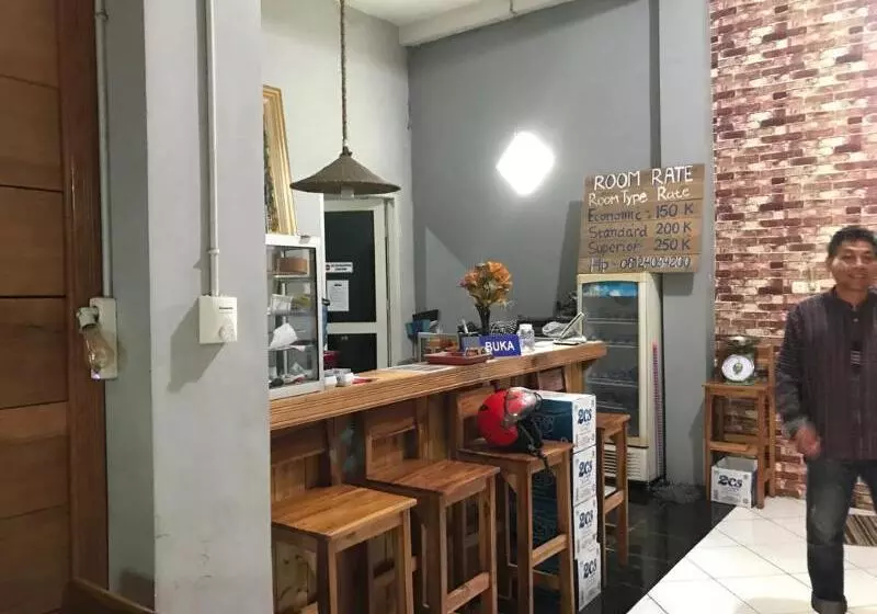 Majatalo The Carstensz Homestay