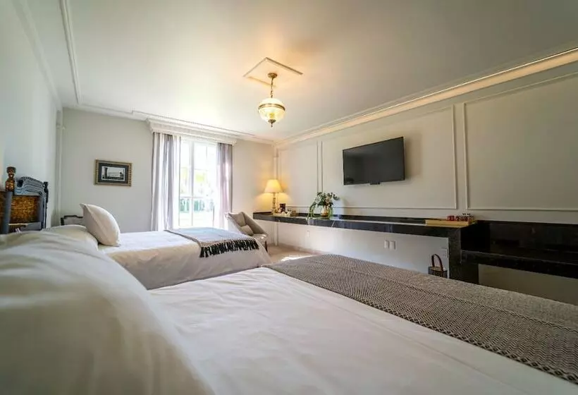 هتل Alameda Grand