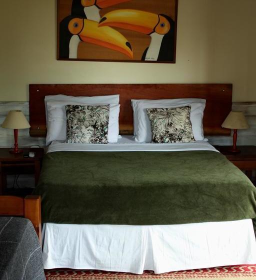 Otel Chill Inn Paraty Hostel & Pousada