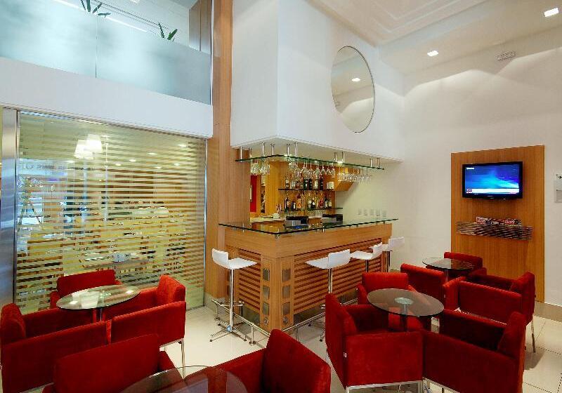 هتل Atlantico Business Centro