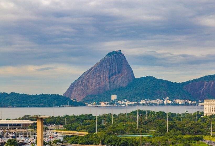 هتل Atlantico Business Centro