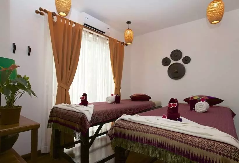 ホテル Bunwin Siem Reap