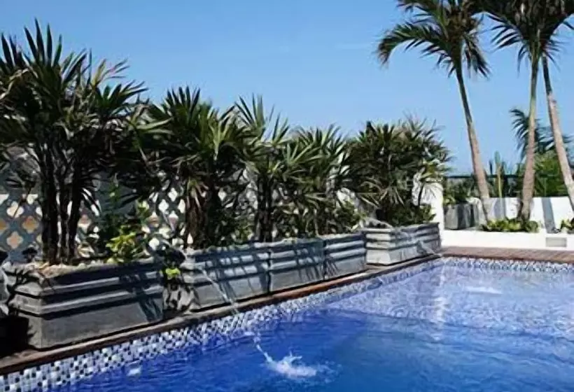 هتل Casablanca Belle & Boutique