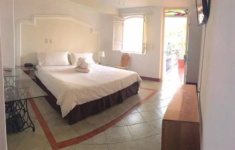 Отель Casona Los Vitrales