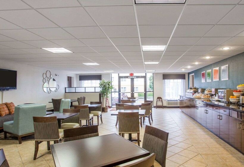 酒店 Comfort Suites