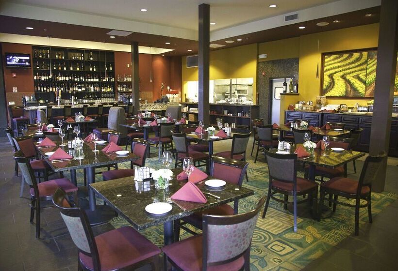 فندق Doubletree By Hilton Napa Valley American Canyon