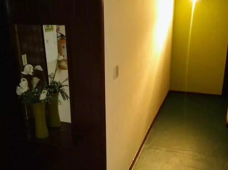 هتل El Duque Internacional, Bogotá