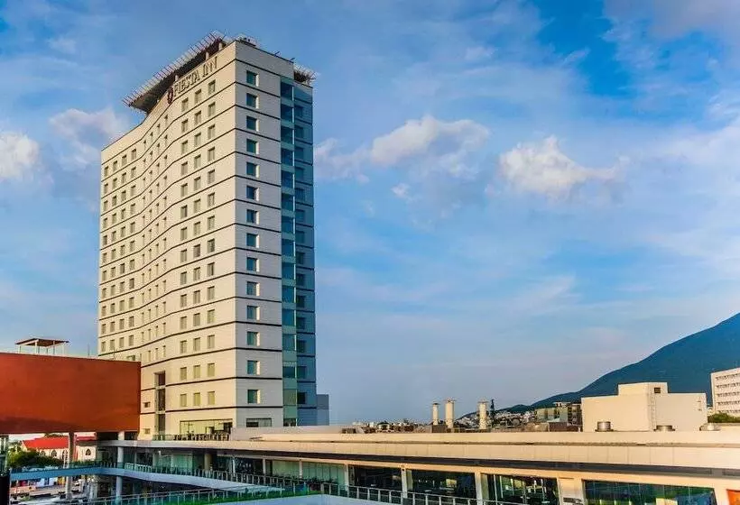 Отель Fiesta Inn Monterrey Tecnologico