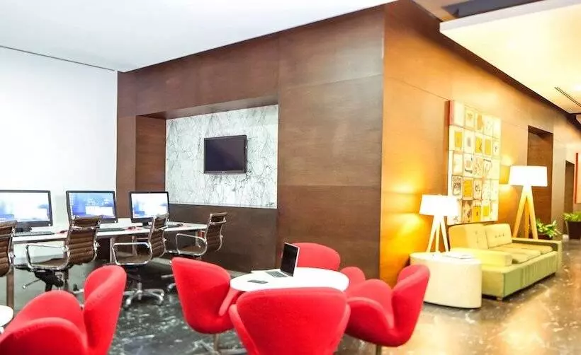 Отель Fiesta Inn Monterrey Tecnologico