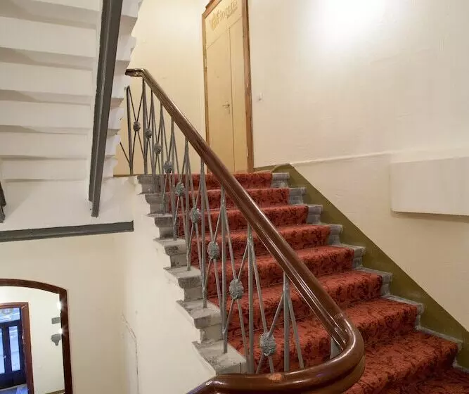 هتل Florens Boutique