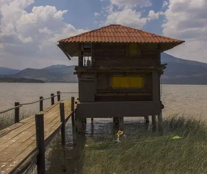 ホテル Hacienda Ucazanaztacua