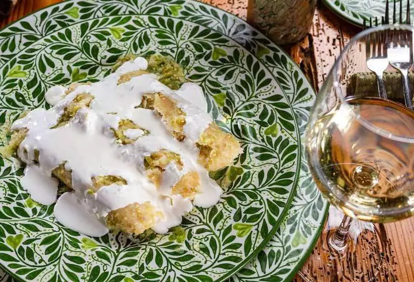 فندق Hacienda Ucazanaztacua