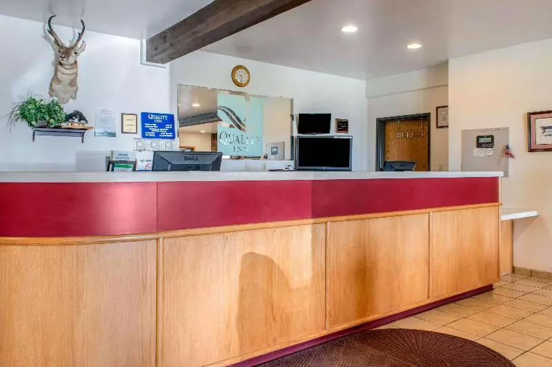 Отель Helena Inn Airport