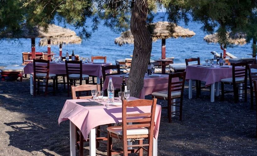 Hotel Maison Des Lys  Luxury Suites