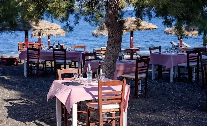 בית מלון כפרי Maison Des Lys  Luxury Suites